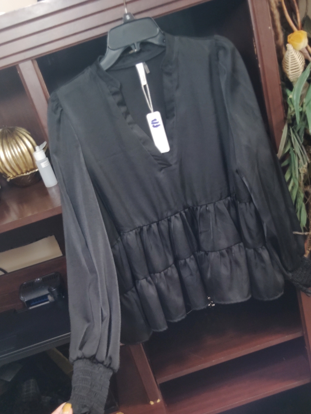 glam Black Tiered Peplum V-Neck Blouse